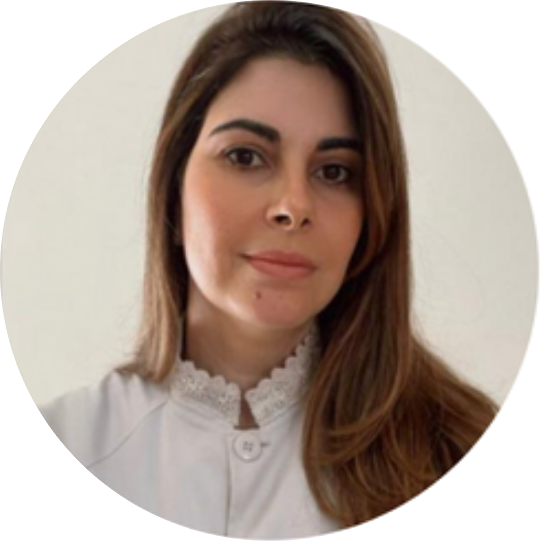 Profa. Esp. Camila de Faria Castro Galão França